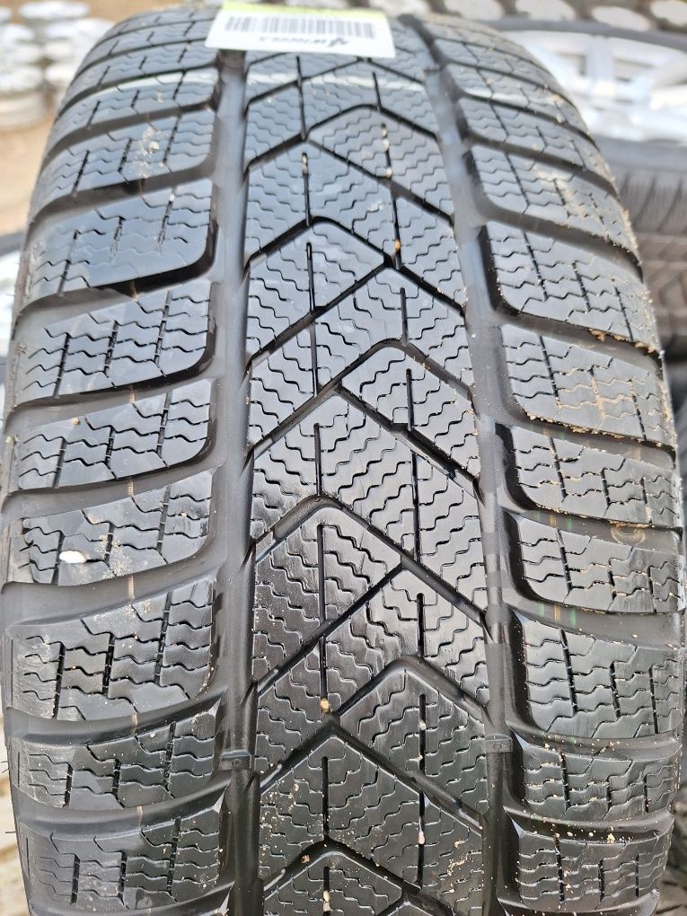 Koła zimowe Audi A3 8Y 225 40 r18
