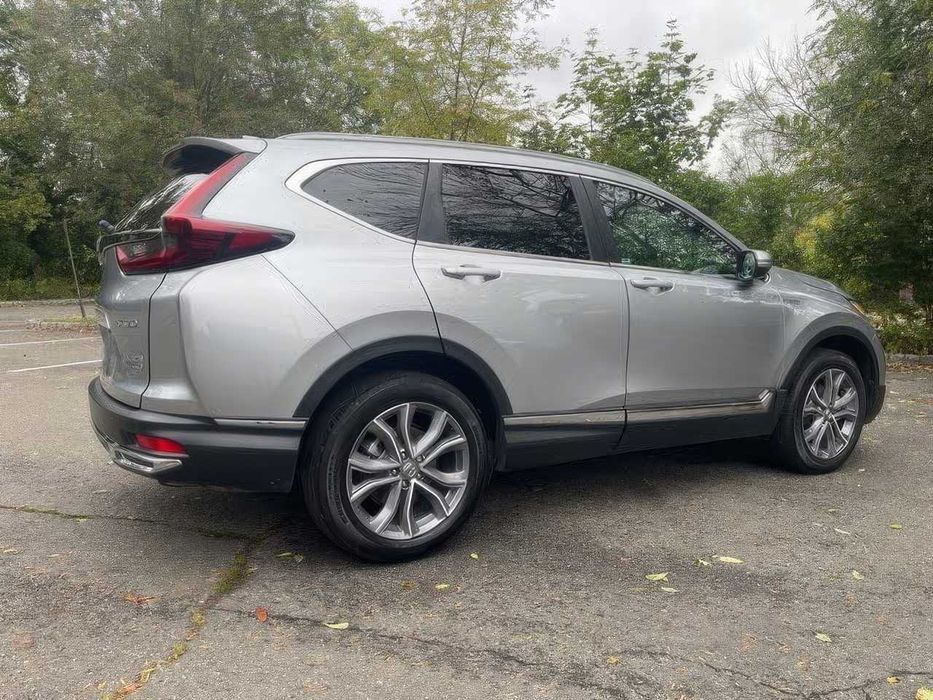 Honda CR-V Hybrid Touring      2022