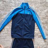 Продам спортивный костюм Adidas S-M