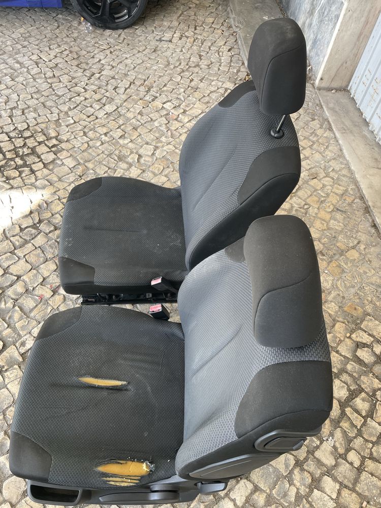 Bancos Citroen C4