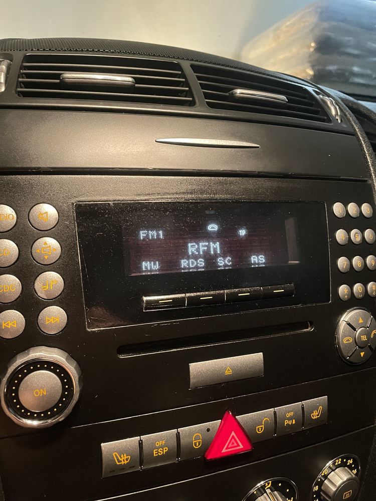 Radio mercedes R171 Slk 200