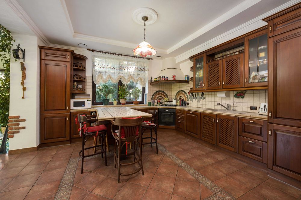 Оренда будинку в Золоче