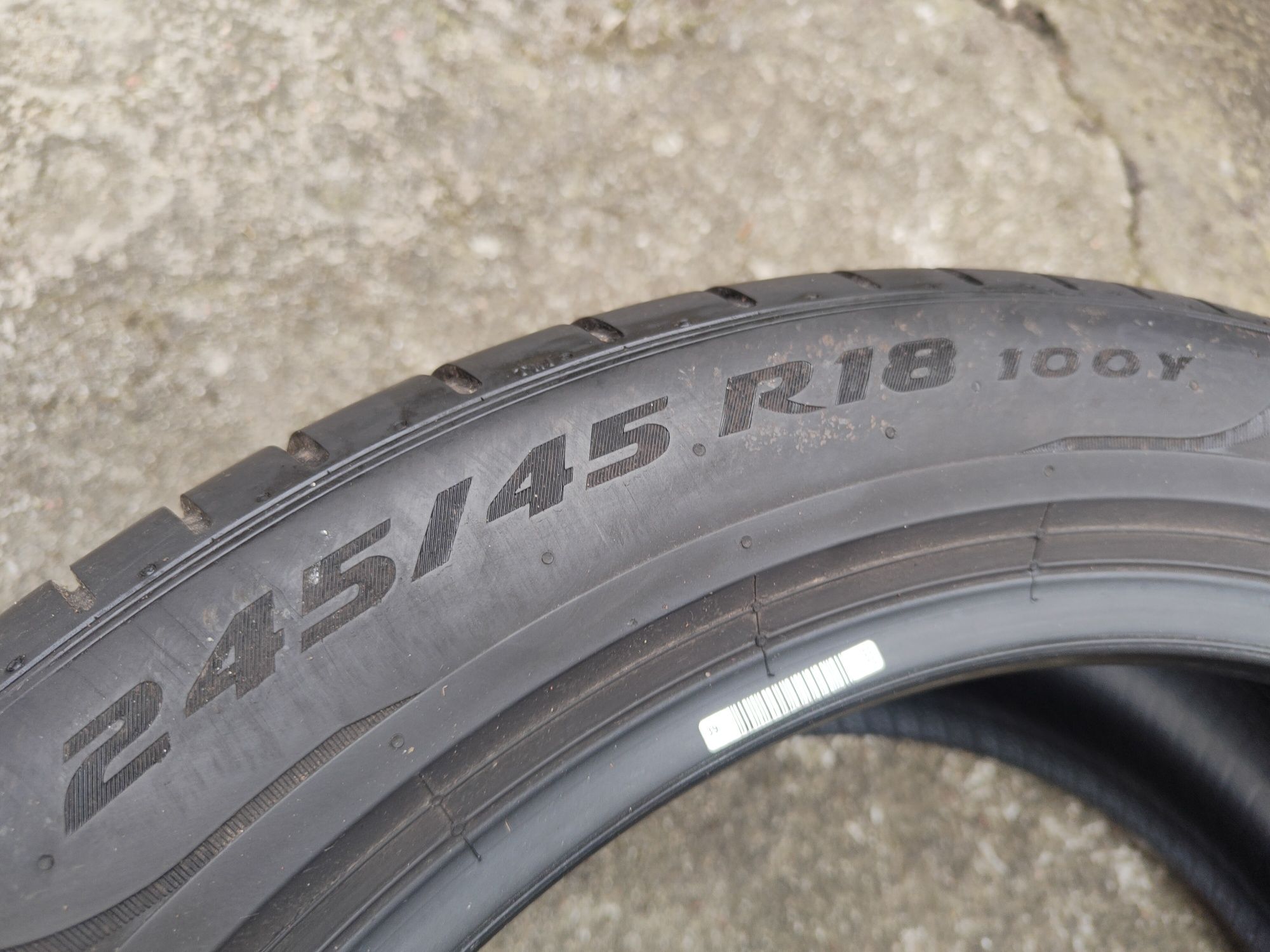 1szt Pirelli P Zero PZ4 245/45/18 100Y BMW 6,5mm 2021rok