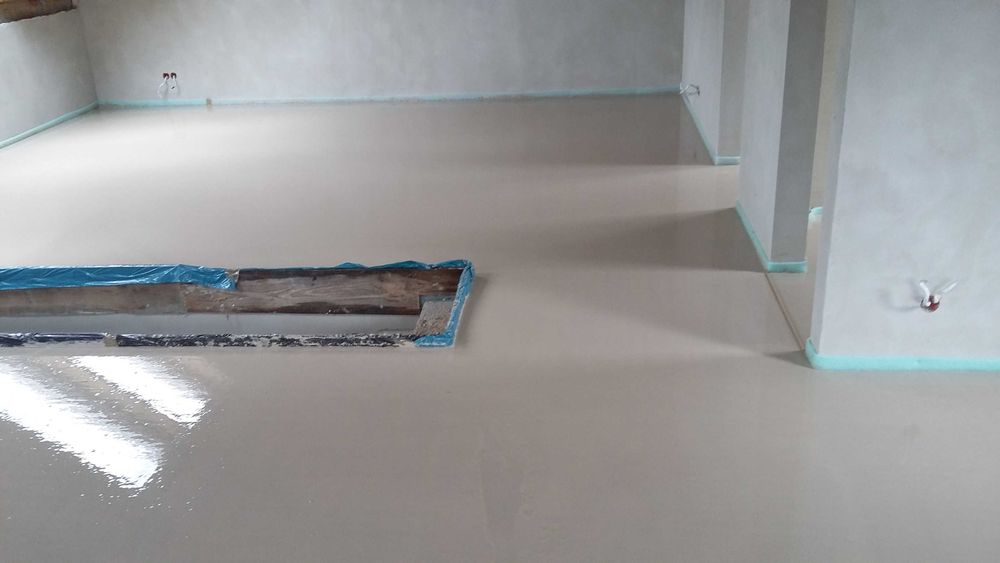 Anhydrytowe posadzki wylewki styrobeton ogrzewanie podłogowe frezowane