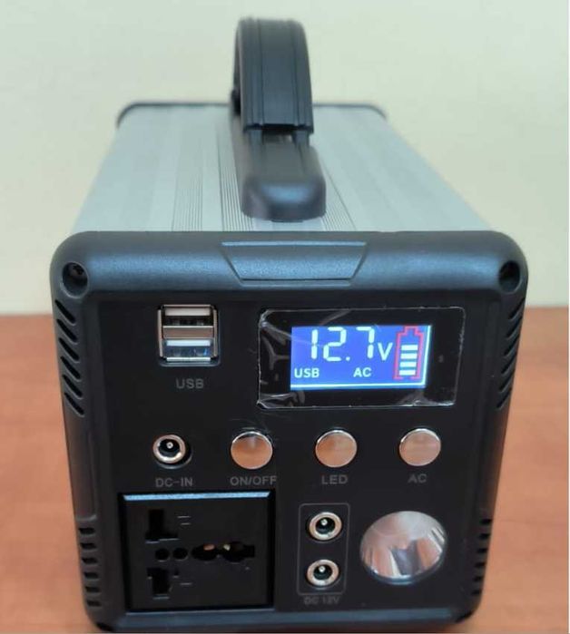 зарядна станція 300W 12V/26Ah з виходом 220V + 2 лампочки