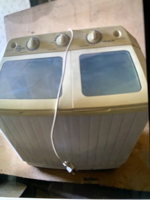 Продам стиральную машинку малютка