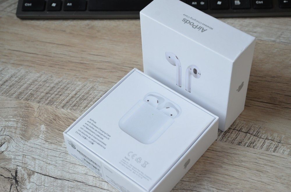 Навушники Apple AirPods Airoha з чохлом для бездротової зарядки