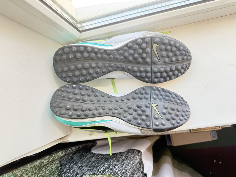 Сороконожки Nike Tiempo Mystic V TF Grey 44 размер