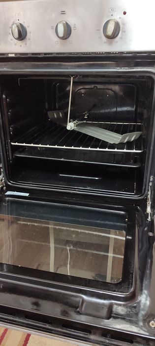 Електричний духовий шкаф Cameron