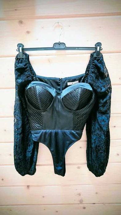 Przepiękne gotyckie body dla prawdziwych dark souls