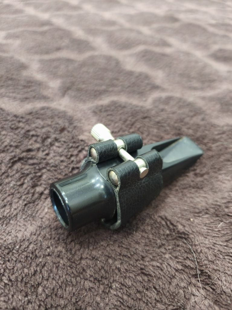 Саксофон альт Yamaha YAS-21
