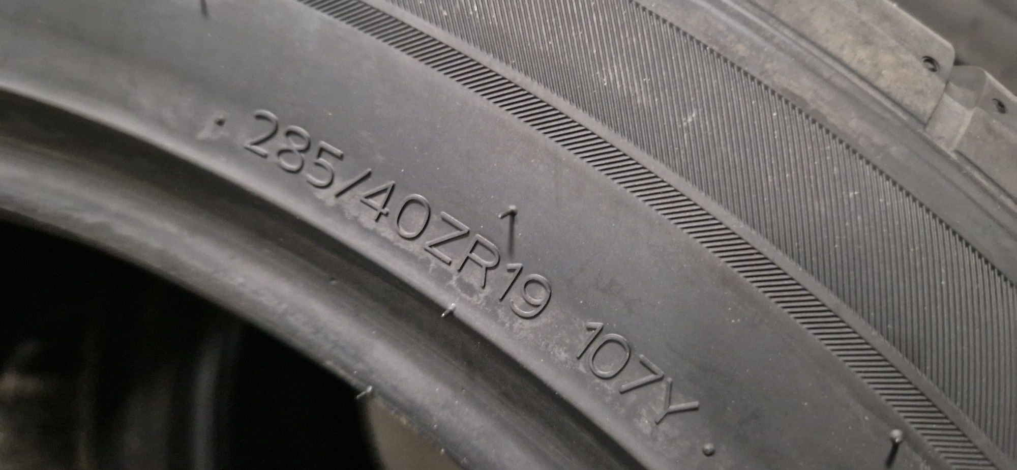 Opony letnie 2szt.  HANKOOK VENTUS S1 EVO3. 285/40/19.