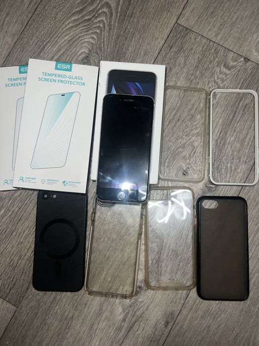 Айфон SE 2020 | 128GB | Neverlock | 96% Акб