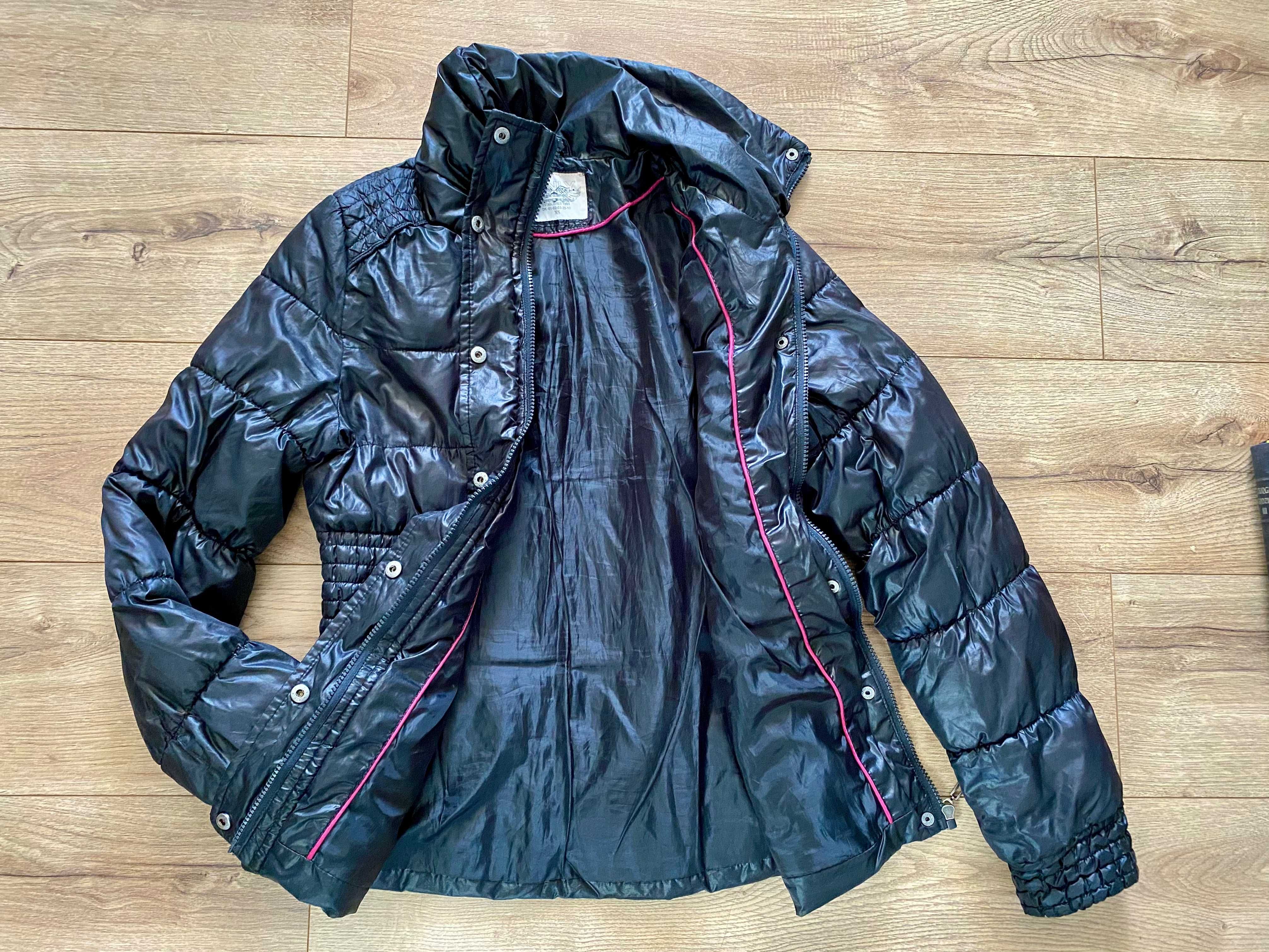 Kurtka przejściowa, pikowana, ocieplana, taliowana Only r. 34 / XS