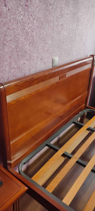 Conjunto de quarto casal em Pinho