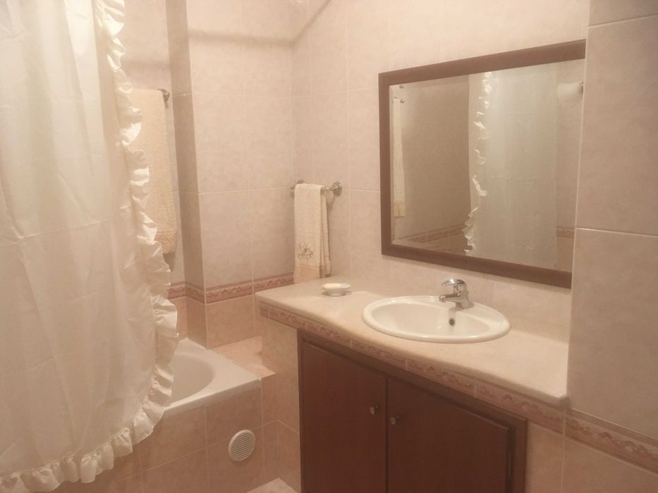 T5 duplex zona central Lousã