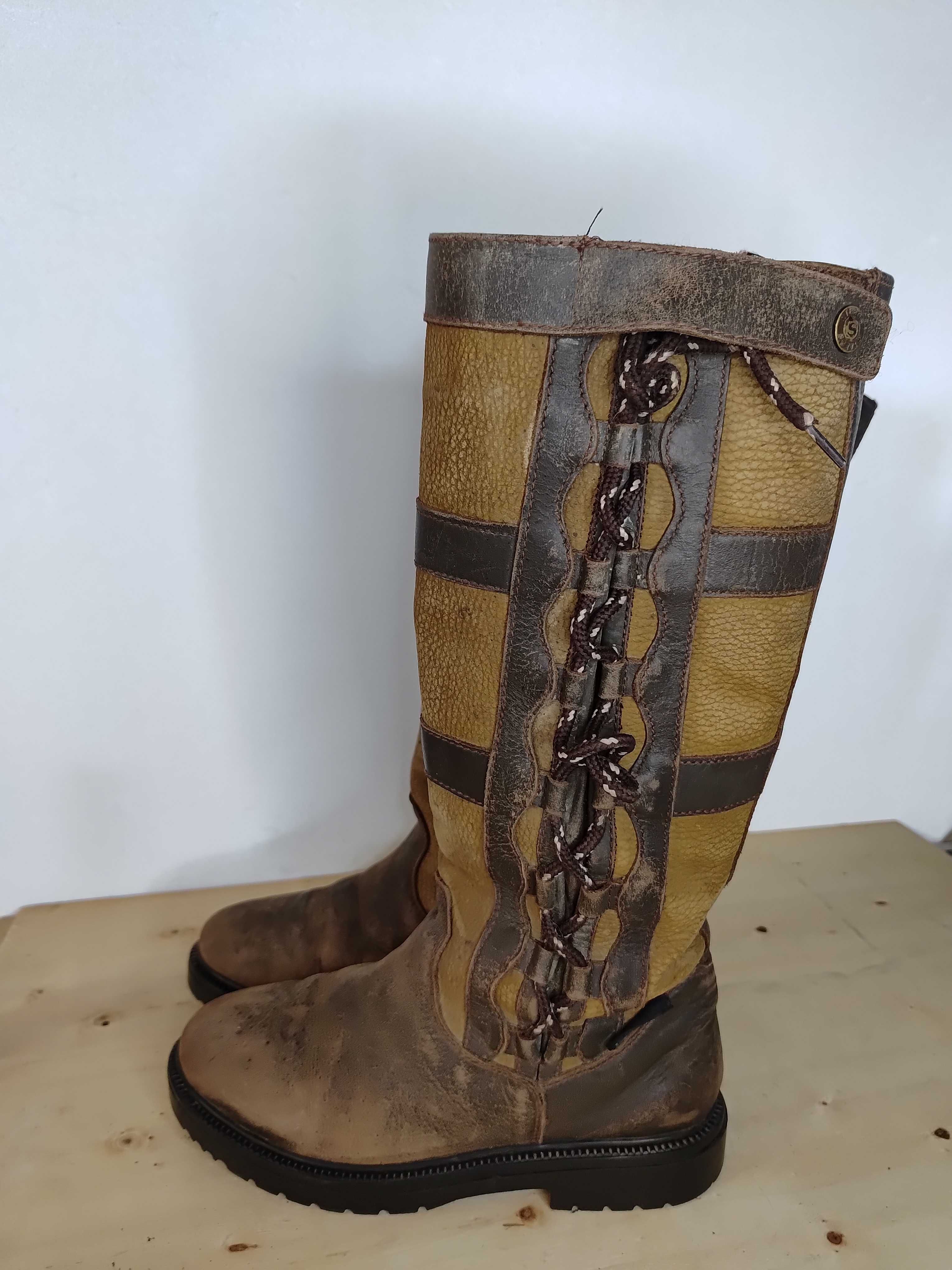 1432.38. Buty stajenne, Country Star Steeds, rozmiar 38