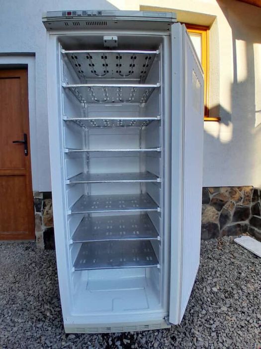 Морозильна камера