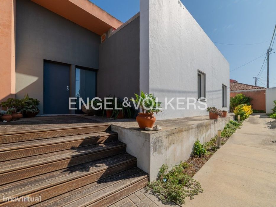 Moradia com 7 assoalhadas em lote de 800 m² | A 30 min de Lisboa | ...