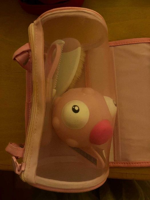 Estojo Chicco para bebé menina