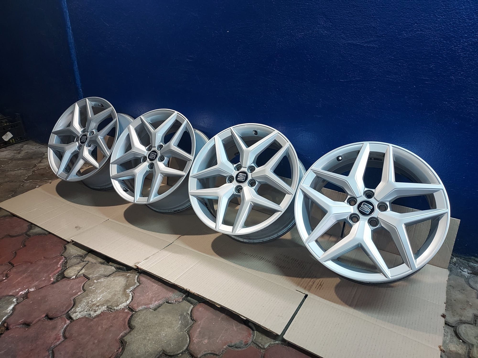 Alufelgi R17 5×100 Seat oryginalne idealny stan