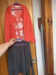 H&M Sweter rozpinany elegancki szary i koralowy 2 sztuki 134-140