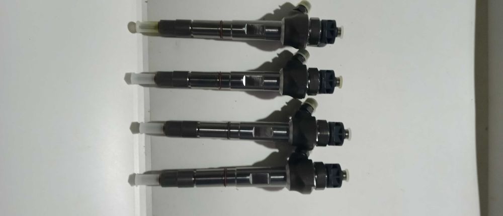 Нова Оригінальна Форсунка 0445110551 03L130277P Crafter 2.0TDI