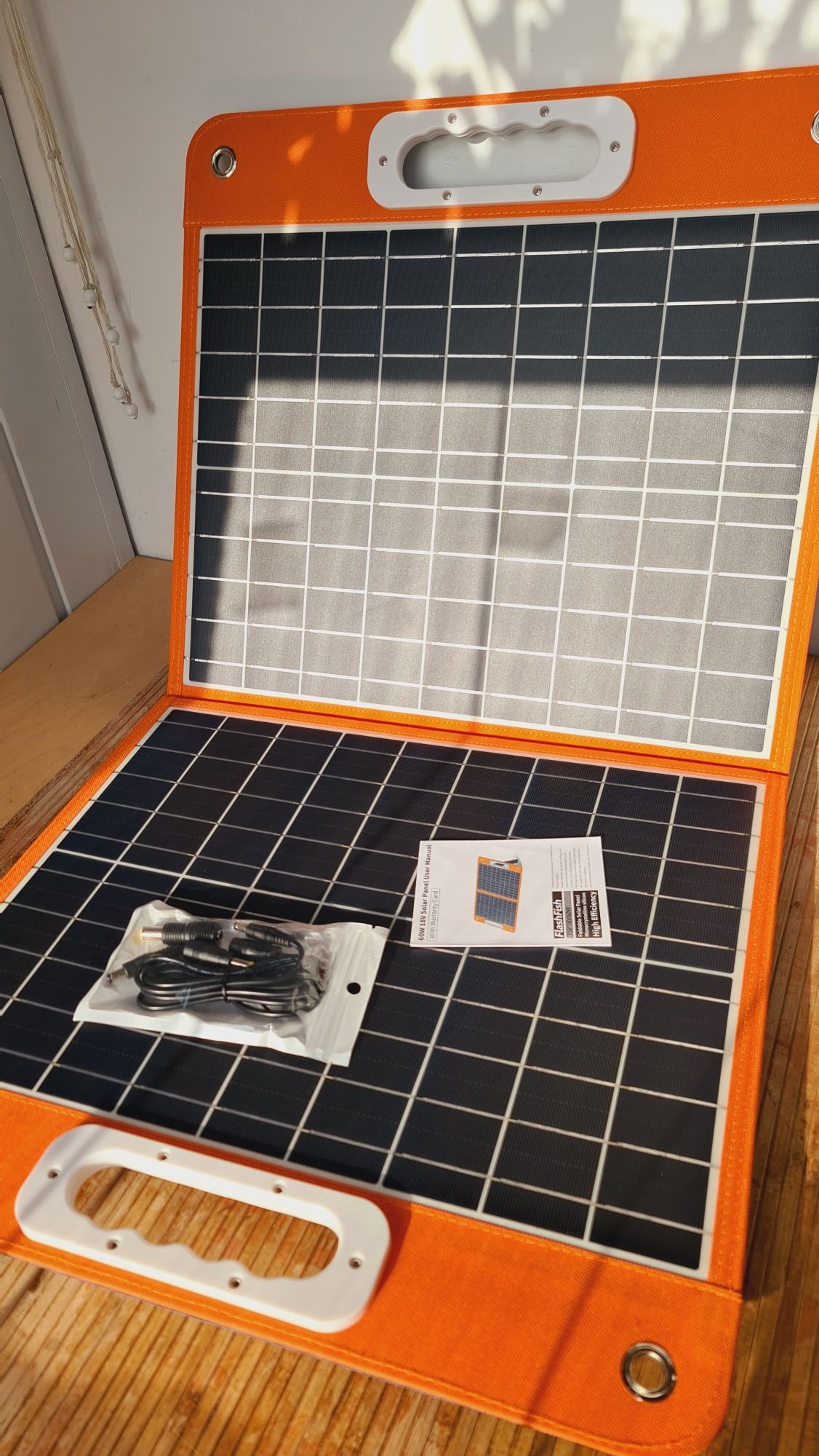 Зарядная станция Flashfish E200 + солнечная панель 60W павербанк