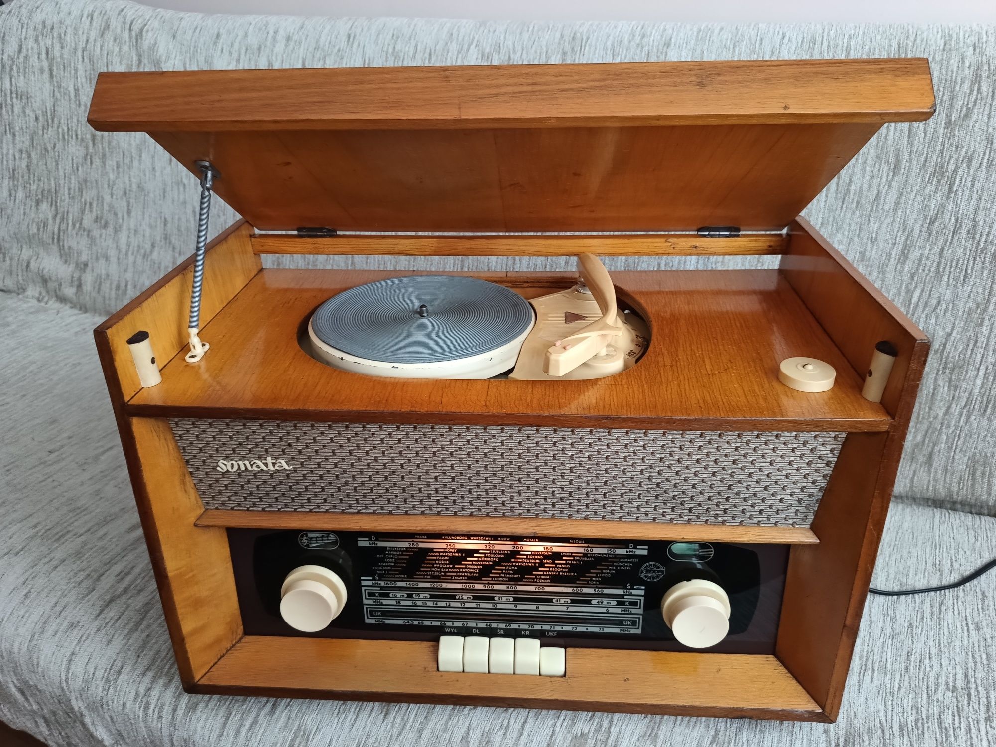 Stare sprawne radio Sonata