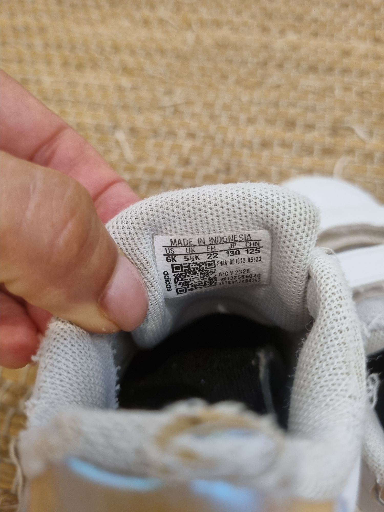 Adidas + Puma + Vertbaudet tam. 22