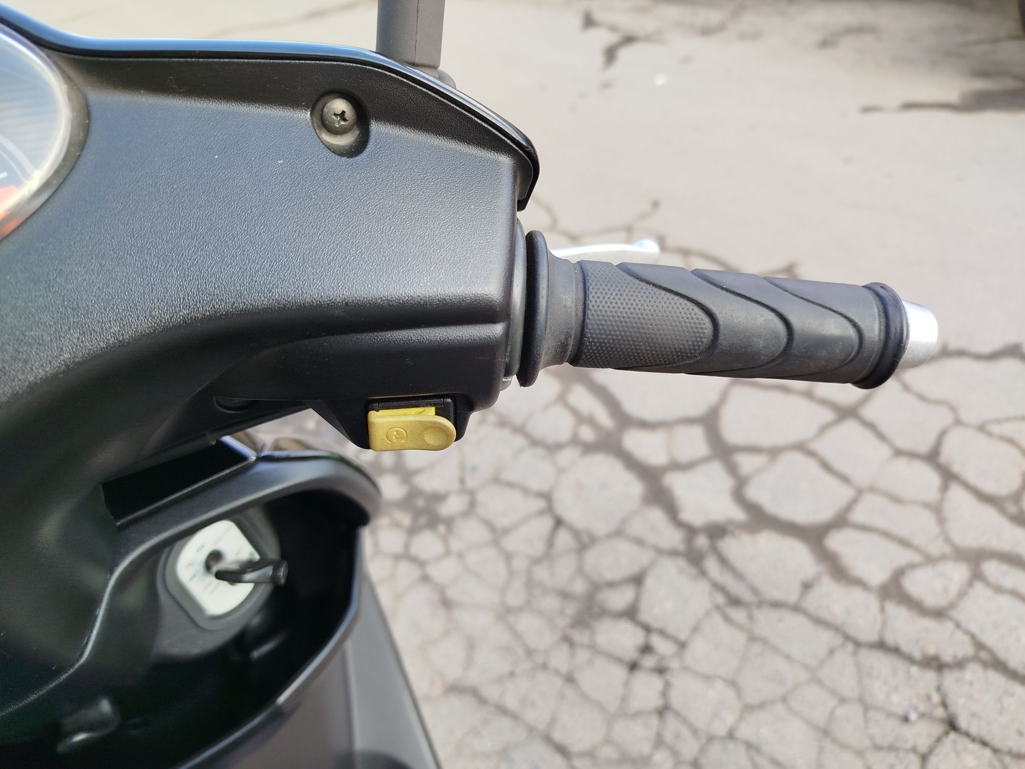 Скутер honda dio  Af 68