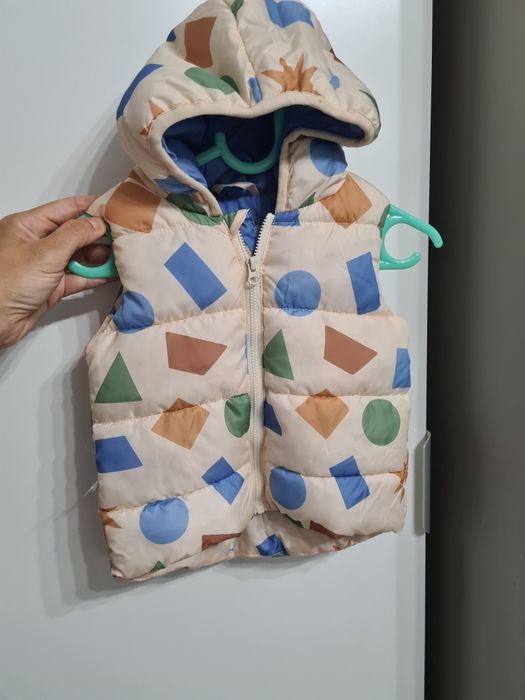 Nowy ocieplacz kamizelka dla chłopca rozmiar 74. Sinsay