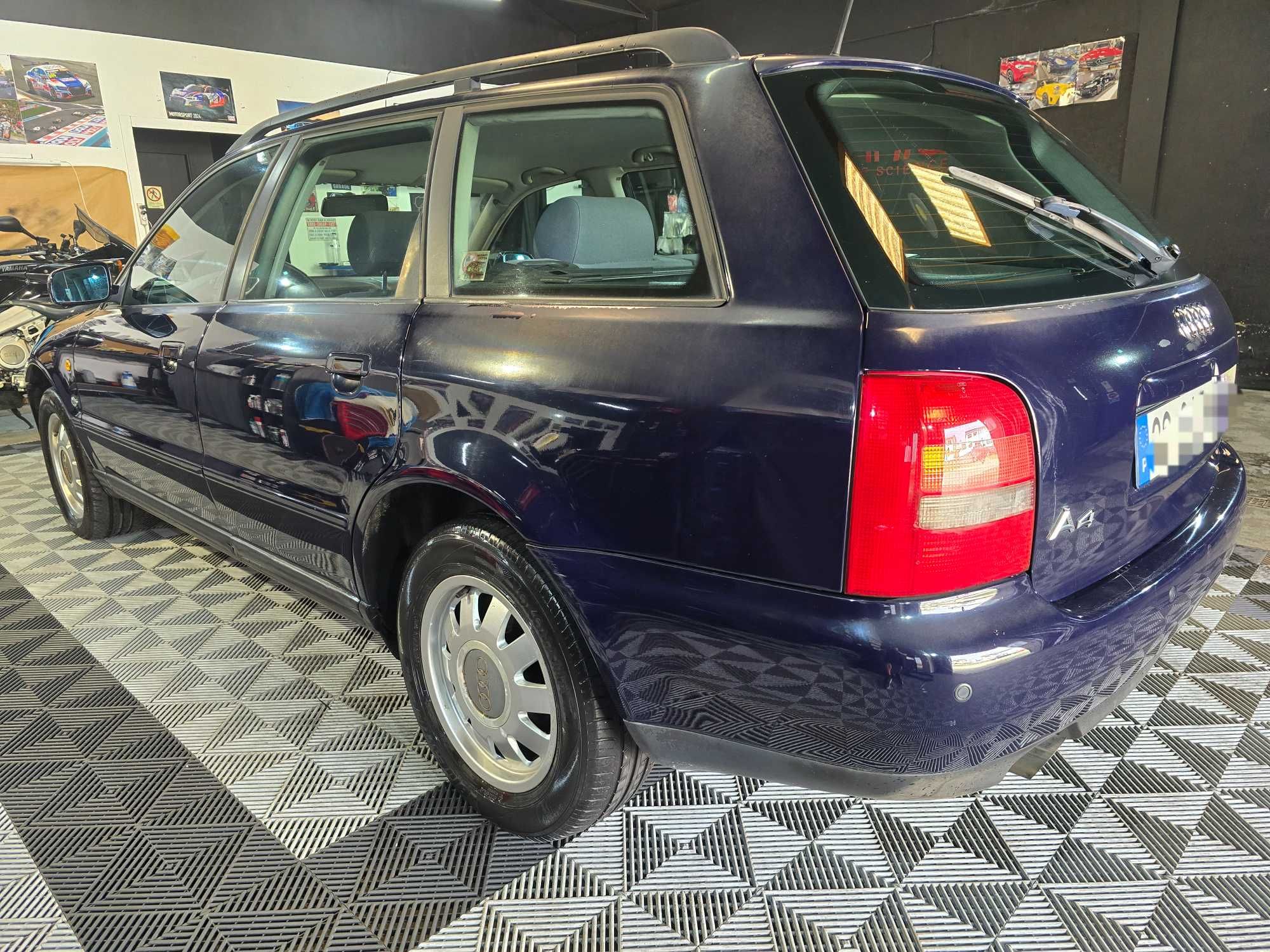 Audi a4 1.8 gpl particular