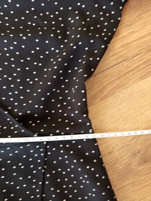 Sukienka w kropki 46