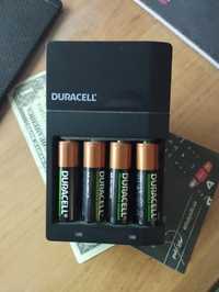 Зарядное устройство Duracell + 4 Акб
