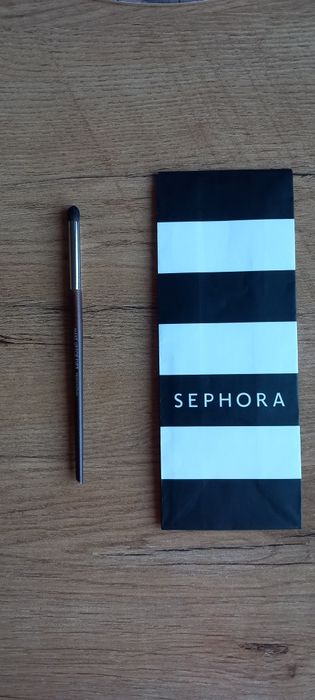 NOWY#216 MAKE UP FOR EVER Sephora pędzelek cienie banan smokey eye oko