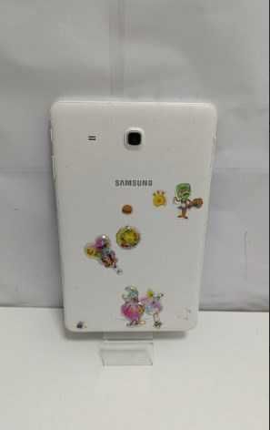 Планшет Samsung Galaxy Tab E 9.6 SM-T561 3G 8Gb