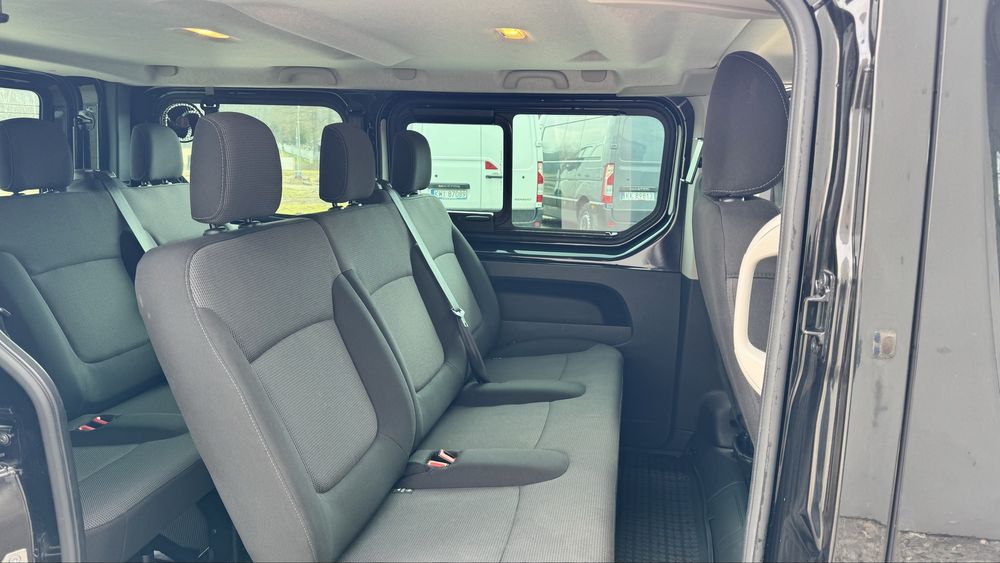 Renault trafic 2.0 2020 rok