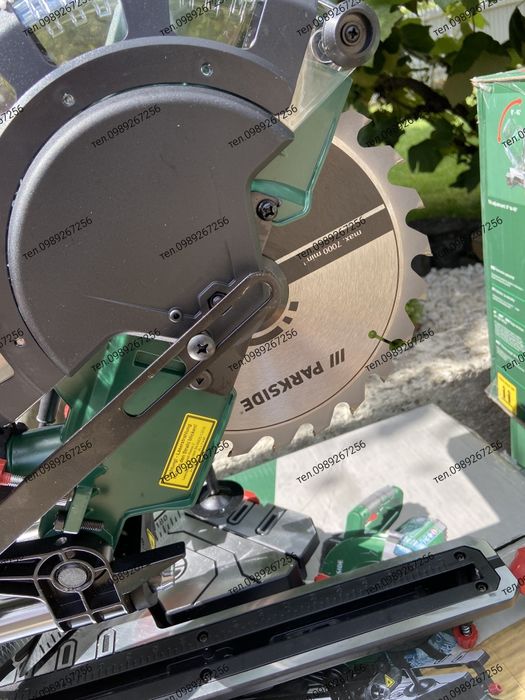 Торцювальна пила, торцовка для дерева та пластику Parkside Німеччина