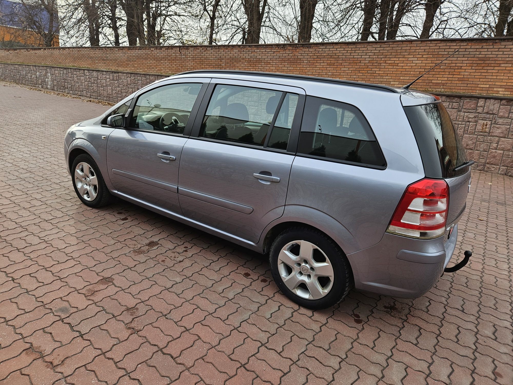 Opel Zafira B 1.8 mpi бензин 2008 7місць СВІЖА