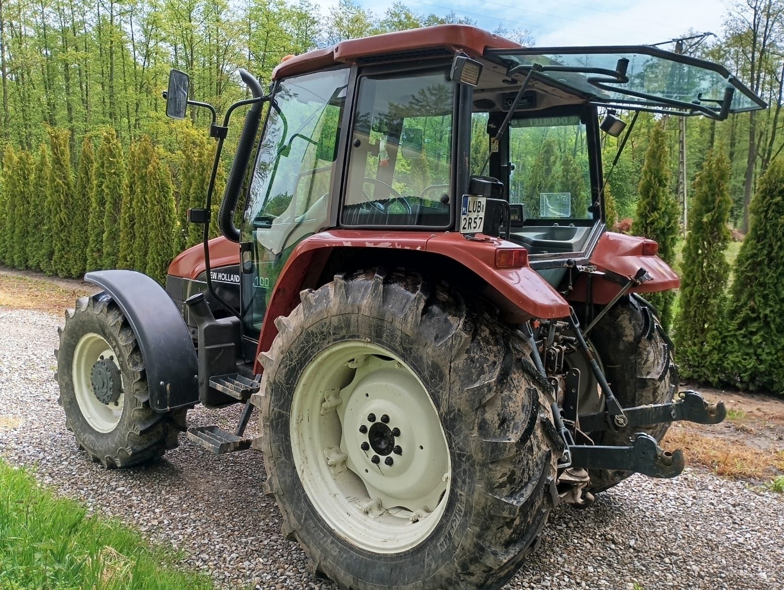Ciągnik New Holland TL 100