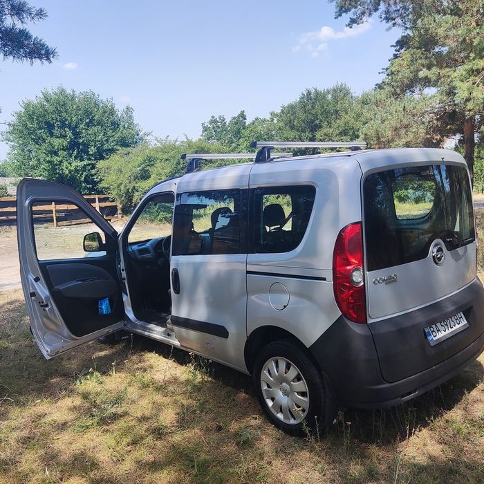 Продам Opel combo