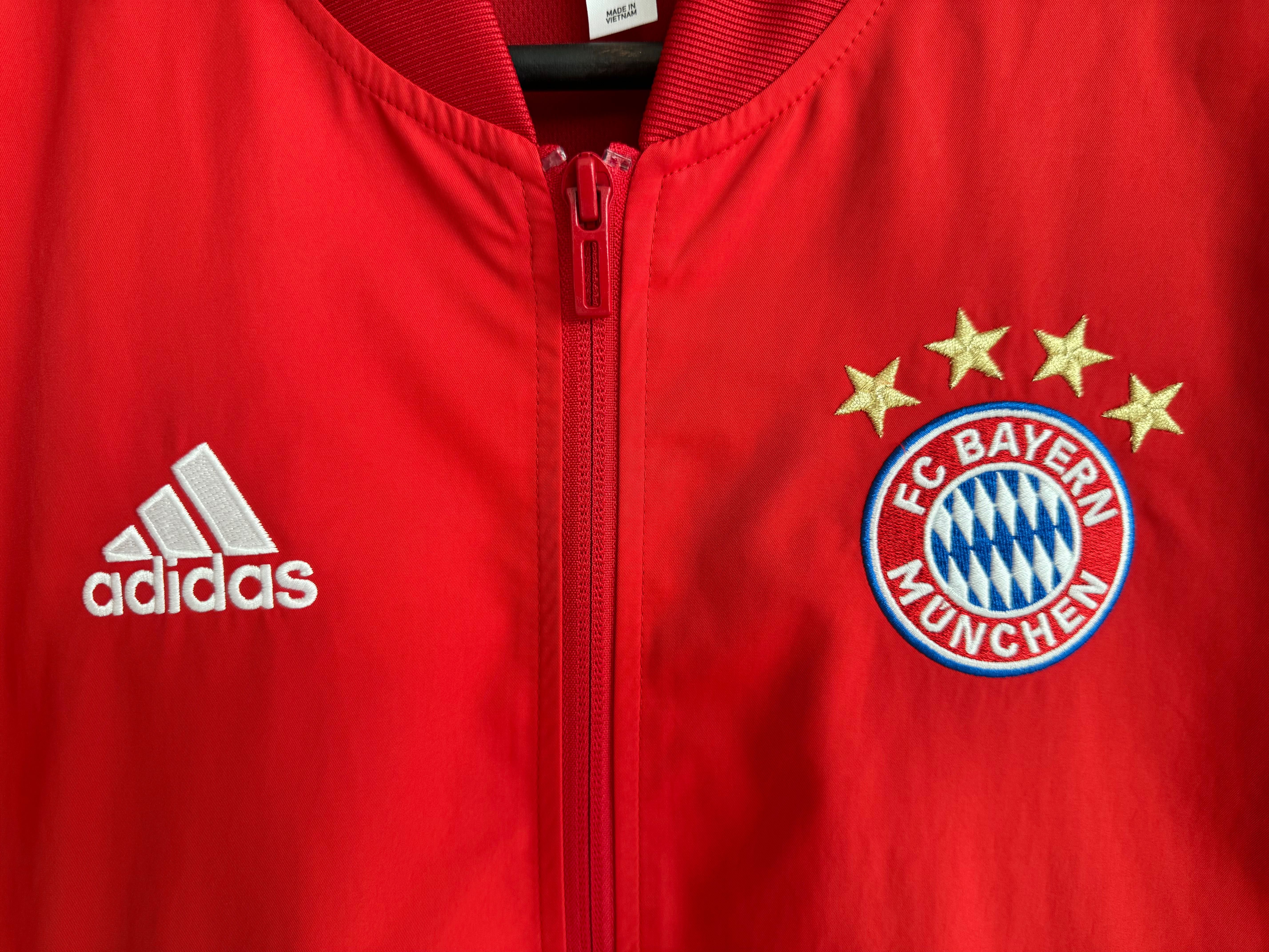 Adidas FC Bayern München мужская куртка ветровка бомбер размер S Б У