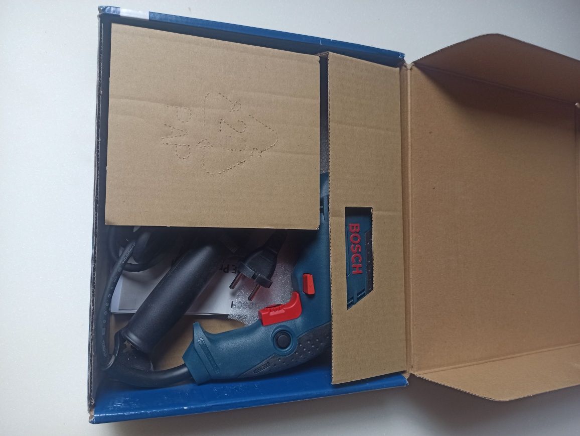 Дрель Bosch GSB 13RE  600Вт , оригінальна