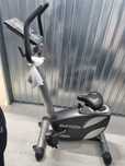 Bicicleta estática BH Tesis