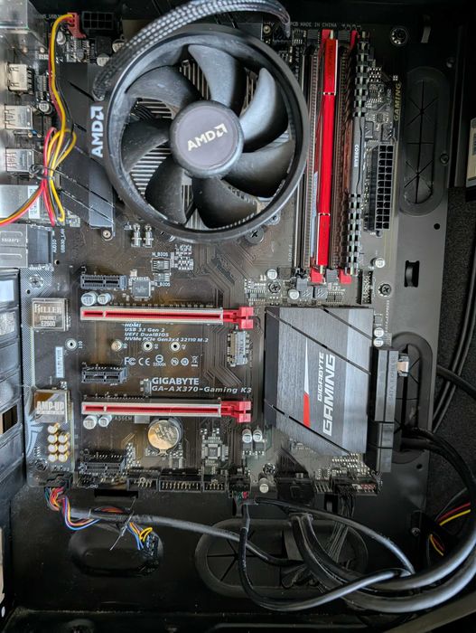 Caixa ATX + Motherboard + Processador AMD + Memorias DDR4