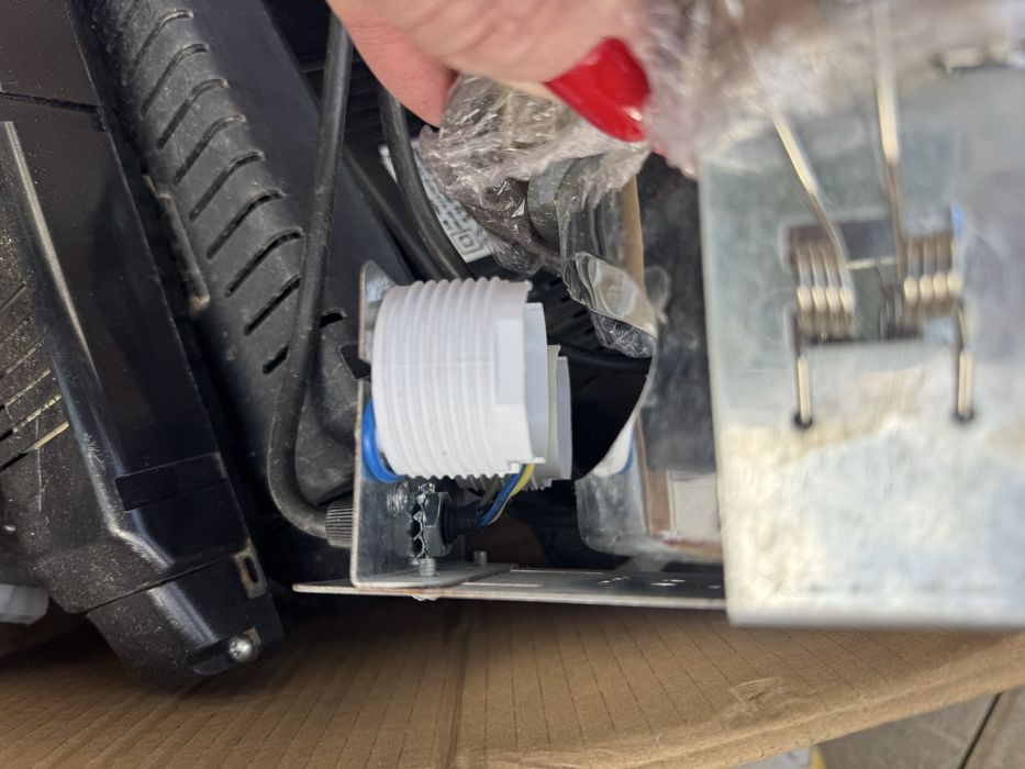 Focos 6 de teto de teto em bom estado