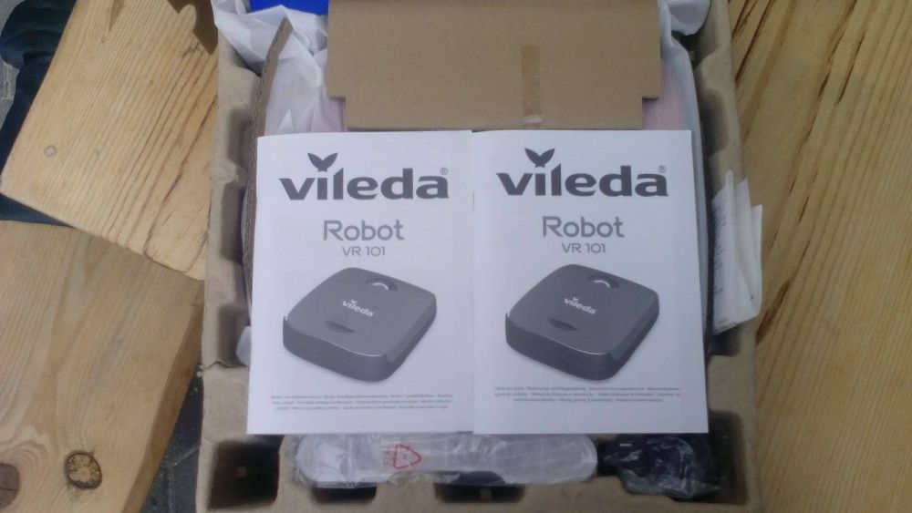 NEGOCIÁVEL- Aspirador Vileda Robot VR 101