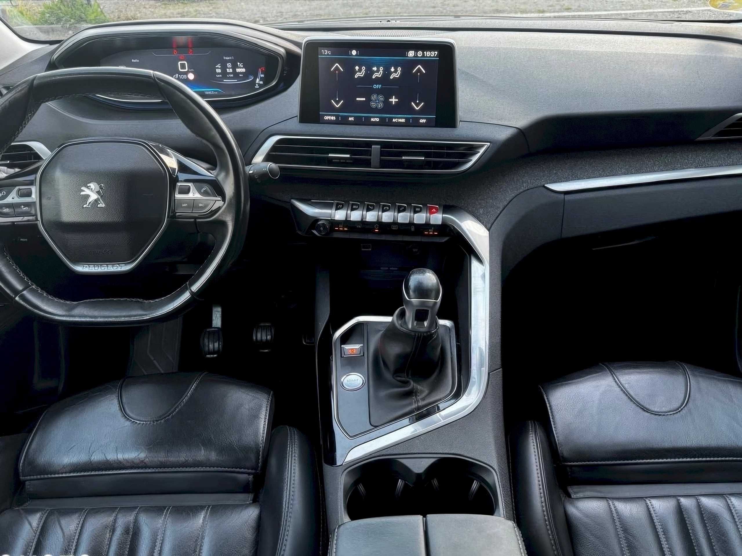 2017 Peugeot 5008