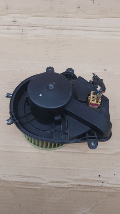 Volkswagen Passat B5 Fl Lift Wentylator Nawiewu Dmuchawa Nagrzewnicy